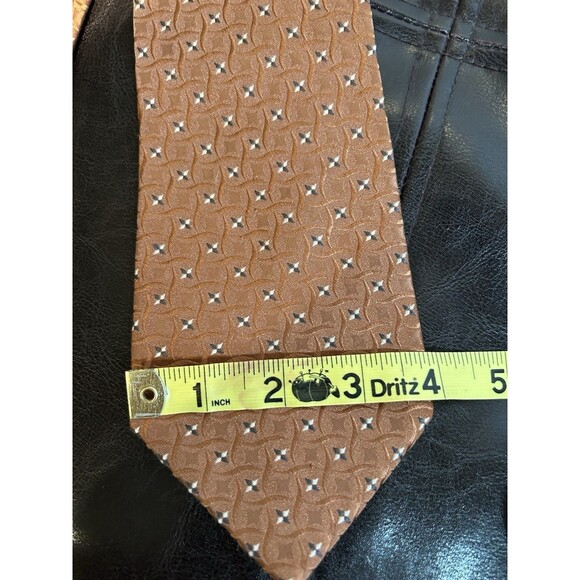 Bill Blass Rust Colored Silk Tie Geometric - Picture 4 of 6